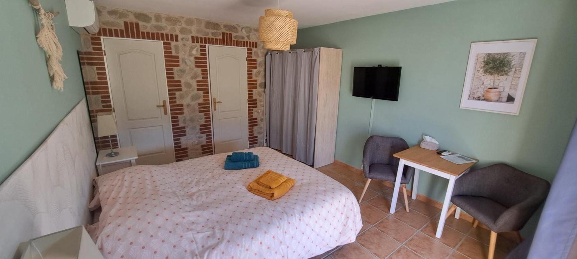 Mas Cairou Bed & Breakfast Sorede Luaran gambar